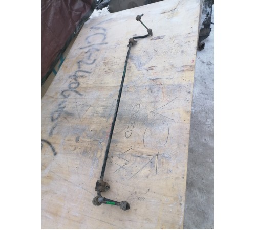 Стабилизатор поперечной устойчивости задний