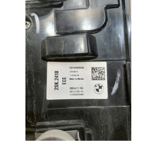 Фонарь задний правый наружный