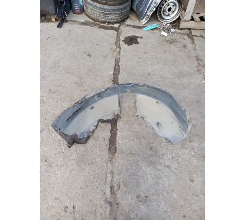 Локер (подкрылок) передний левый