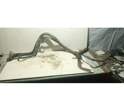 Горловина топливного бака