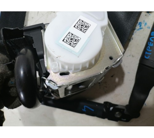 Ремень безопасности передний левый