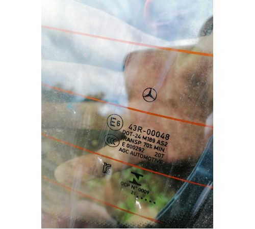 Дверь багажника со стеклом