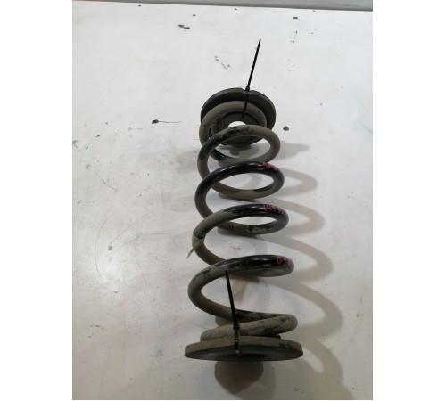 Пружина подвески задняя