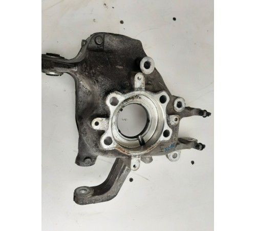 Кулак поворотный(задний левый)