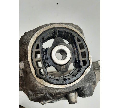 Кулак поворотный(задний левый)