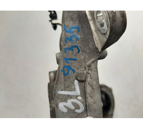 Кулак поворотный(задний левый)