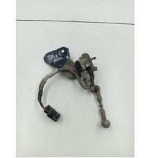 Датчик высоты дорожного просвета правый