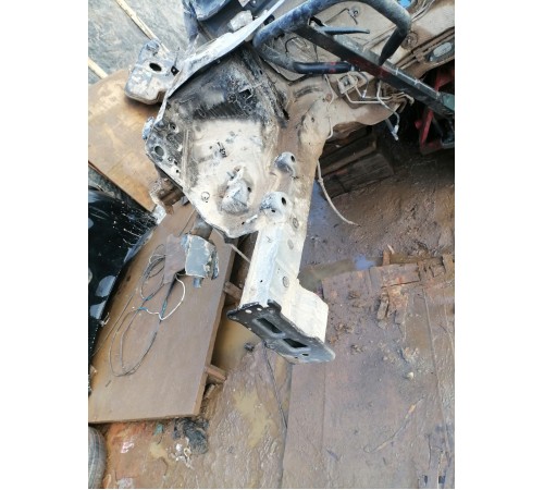 Лонжерон (четверть) передний правый