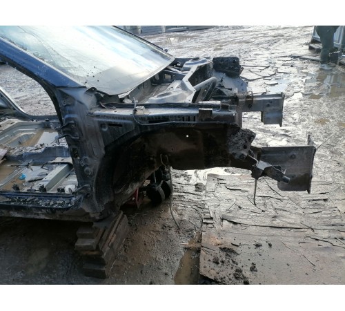 Лонжерон (четверть) передний правый