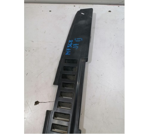 Воздуховод радиатора верхний