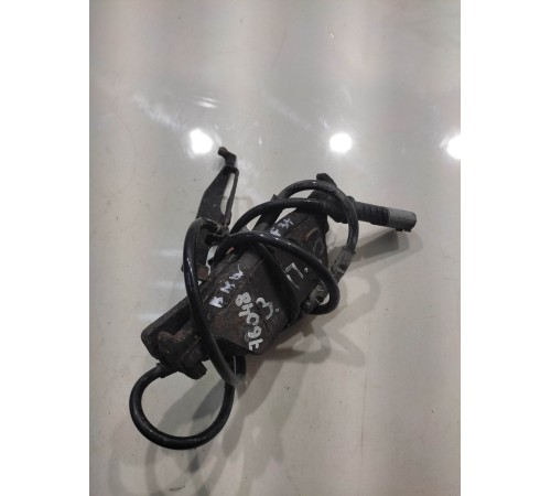 Тормозные колодки (задние правые)