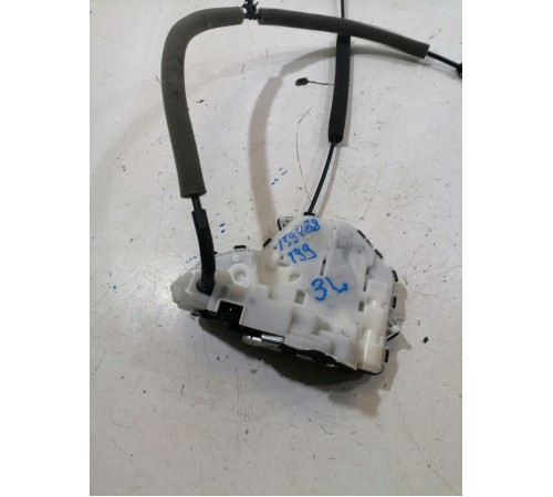 Замок двери задний левый