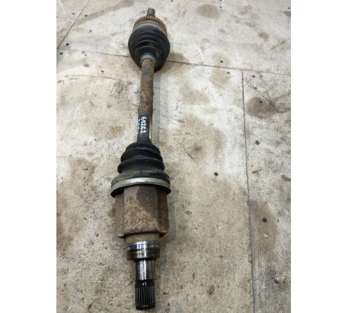 Полуось привод передний левый