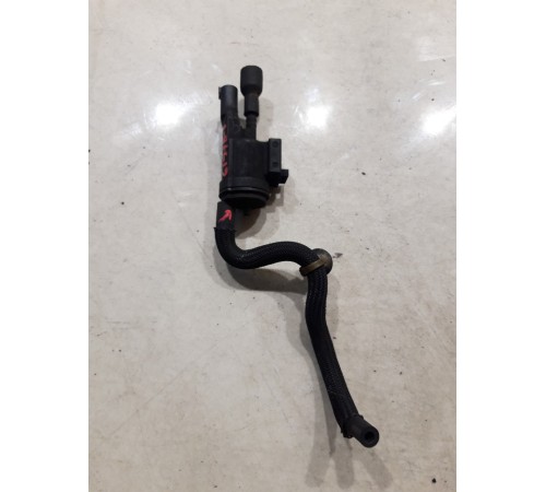 Клапан вакуумный рециркуляции отработанных газов