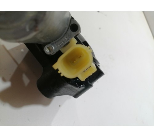 Стеклоподъемник задний левый