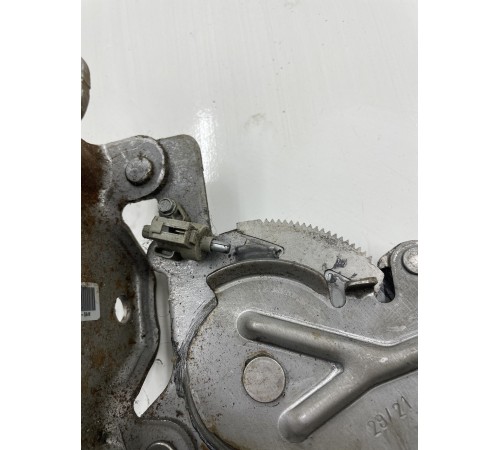 Рычаг стояночного тормоза