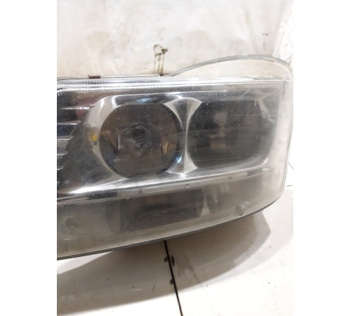 Фара (передняя левая)