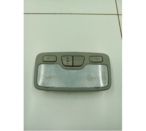 Плафон внутреннего освещения салона