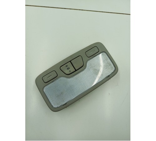 Плафон внутреннего освещения салона