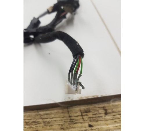 Электропроводка крышки багажника