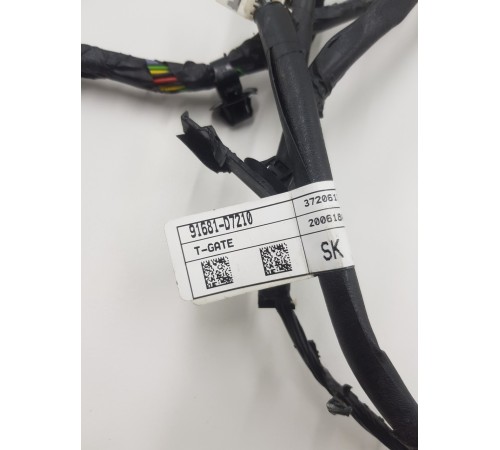 Электропроводка крышки багажника