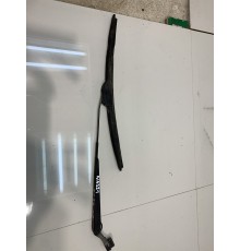 Поводок стеклоочистителя правый