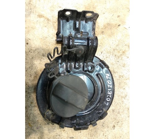 Лючок бензопака