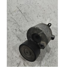 Ролик натяжителя ремня