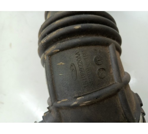 Патрубок воздушного фильтра