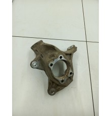 Кулак поворотный передний левый Кулак поворотный передний левый