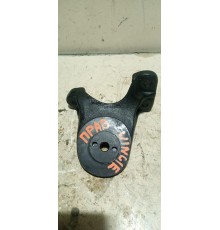 Кронштейн опоры  двигателя правый