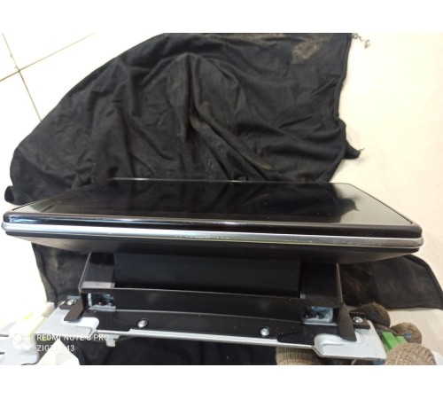 Монитор(дисплей) задний левый