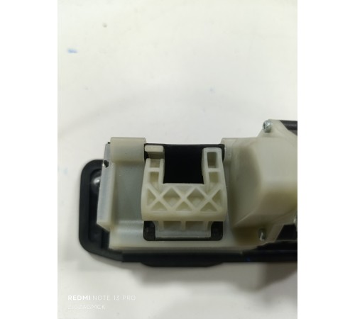 Ручка открывания багажника