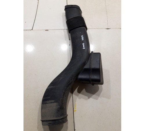 Патрубок воздушного фильтра