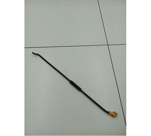 Упор капота