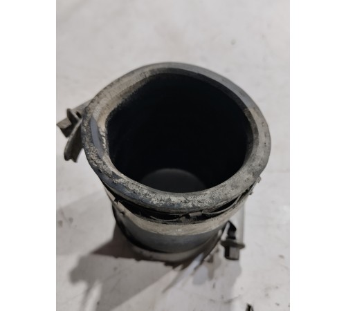 Патрубок радиатора