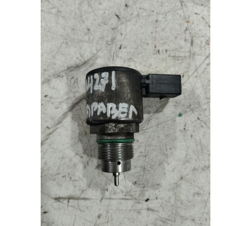 Регулятор (датчик) давления топлива