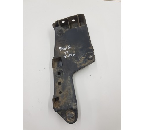 Кронштейн крепление заднего бампера левый