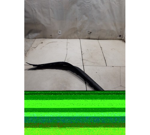 Водосток крышки багажника левый