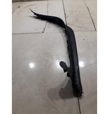 Водосток крышки багажника левый