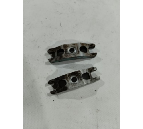 Скобы форсунок 2шт