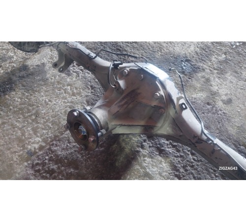 Задний мост в сборе