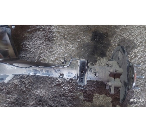 Задний мост в сборе