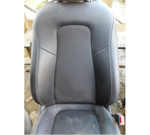 Сиденье переднее правое