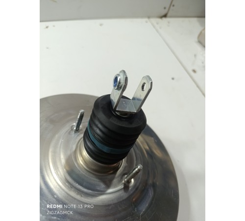 Вакуумный усилитель тормозов