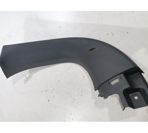 Обшивка крышки багажника левая