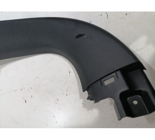 Обшивка крышки багажника левая