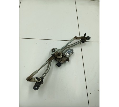 Трапеция стеклоочистителей в сборе