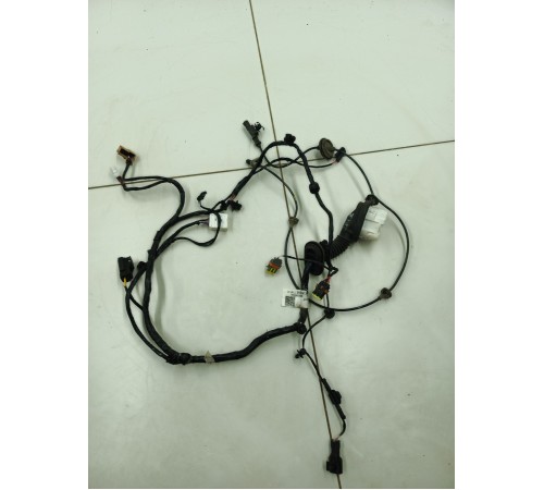 Электропроводка двери передняя левая