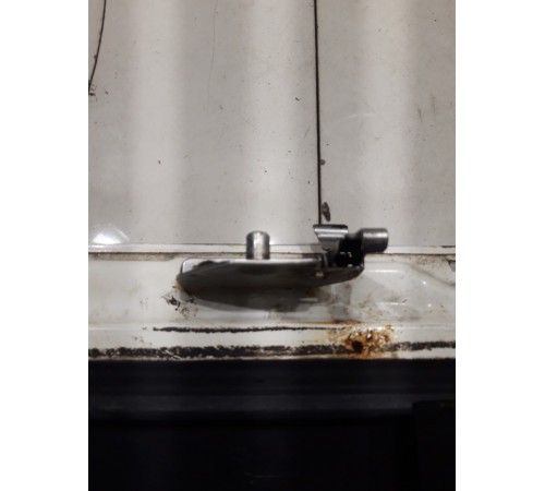 Дверь глухая вещевого ящика кабины левая